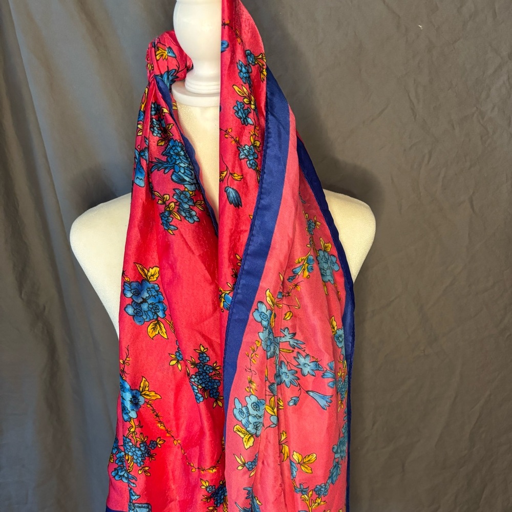 Beautiful Hot Pink FLORAL 30% Silk Scarf
